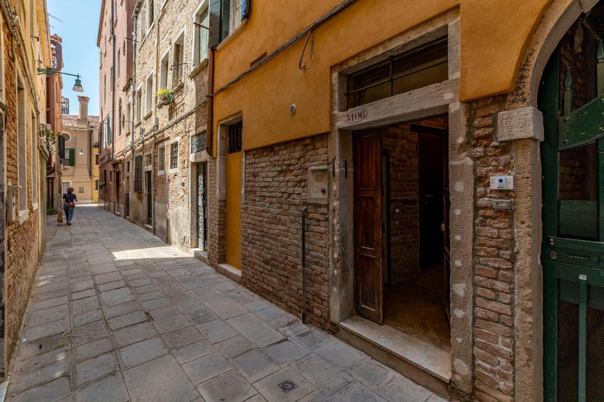 Ca Dei Zoti3 With Luggage Room Venetië Buitenkant foto