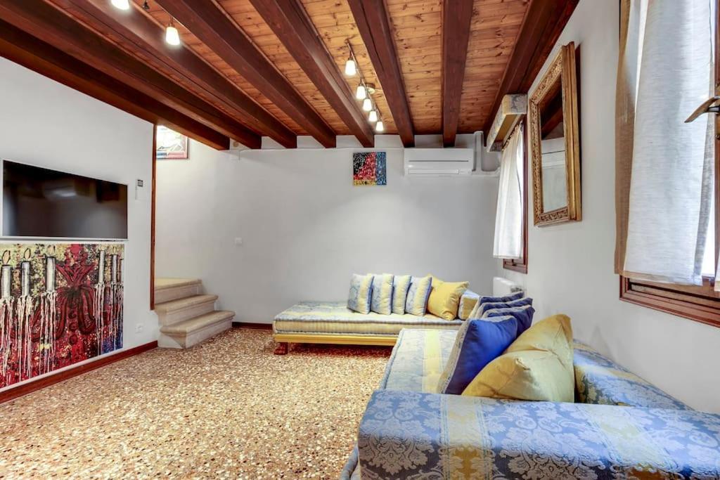 Ca Dei Zoti3 With Luggage Room Venetië Buitenkant foto